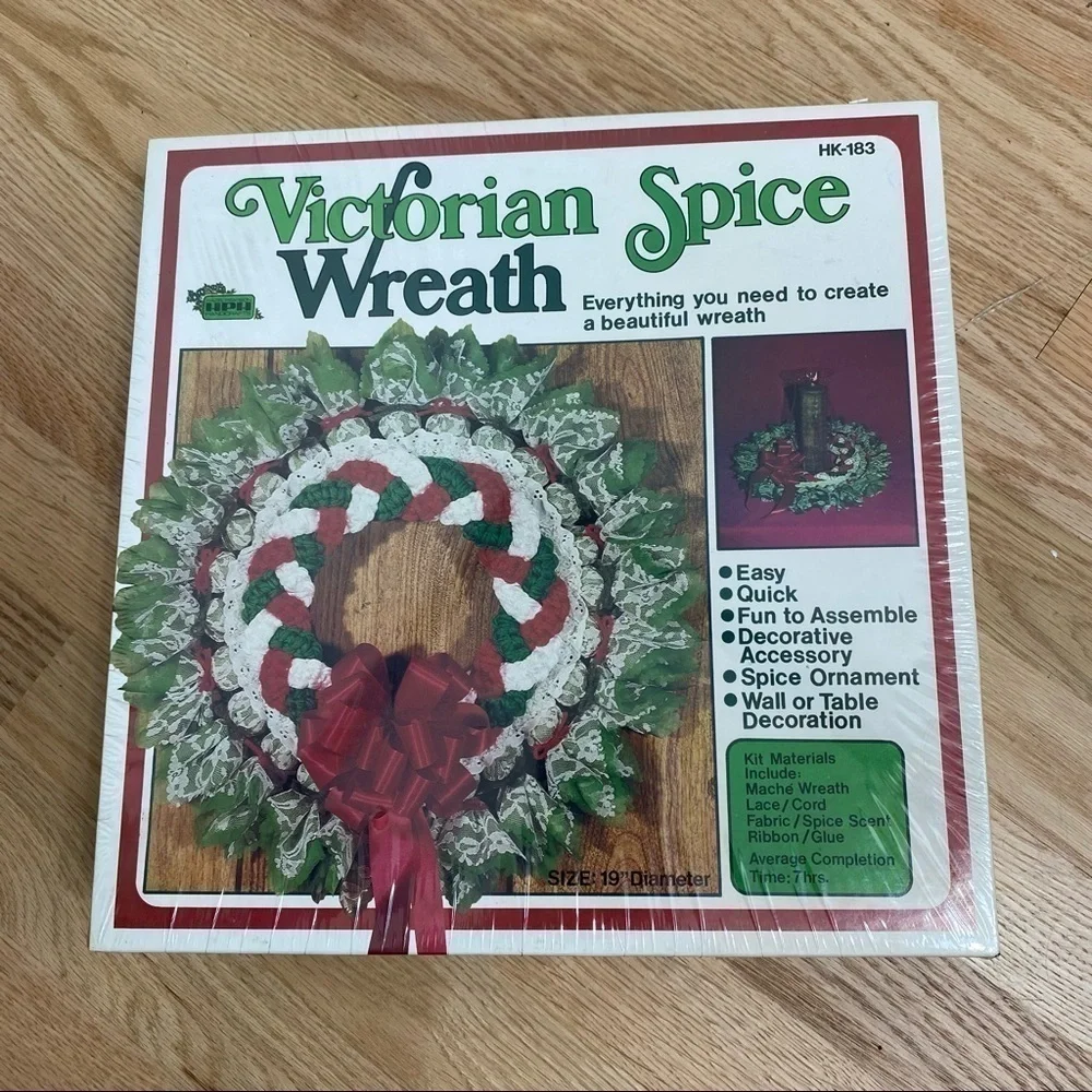 Vintage Christmas Victorian Spice Wreath Craft Kit NEW 19” Diameter